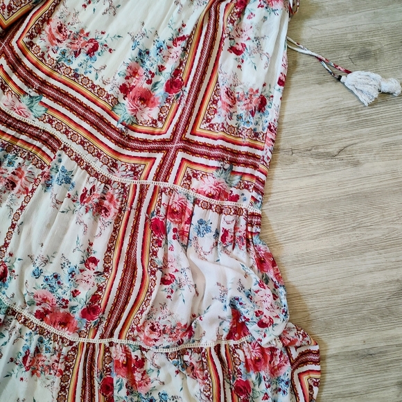 Boho Halter Maxi Dress Size Medium - Picture 4 of 8